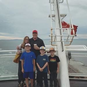 Meet your Posher, Alicia